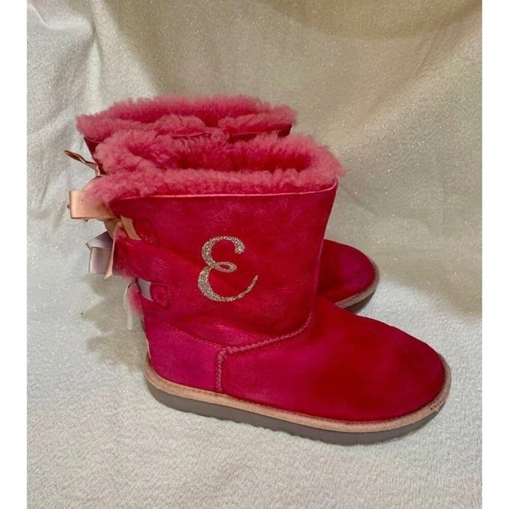 Ugg custom pink Bailey bow boots. Size 2 girls.